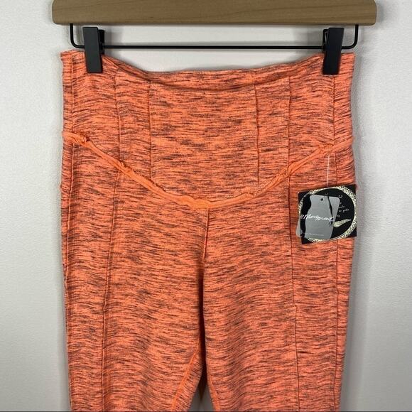 Free People FP Movement Hybrid Leggings Papaya Punch Pink Orange NWT Small - Picture 2 of 8